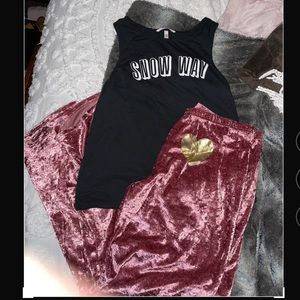 SOLD******VICTORIA SECRET 💕🥰 & BOBBI BROOKS LOUNGING SET